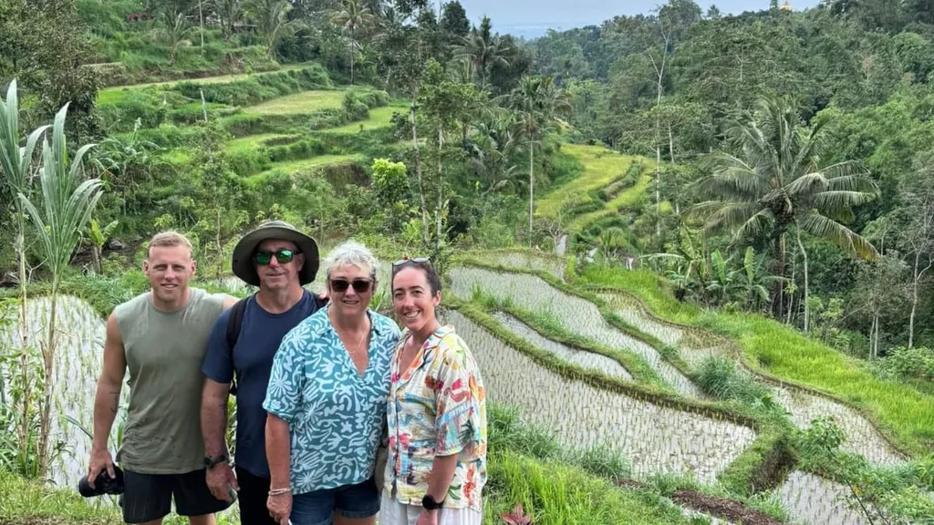 tetebatu image